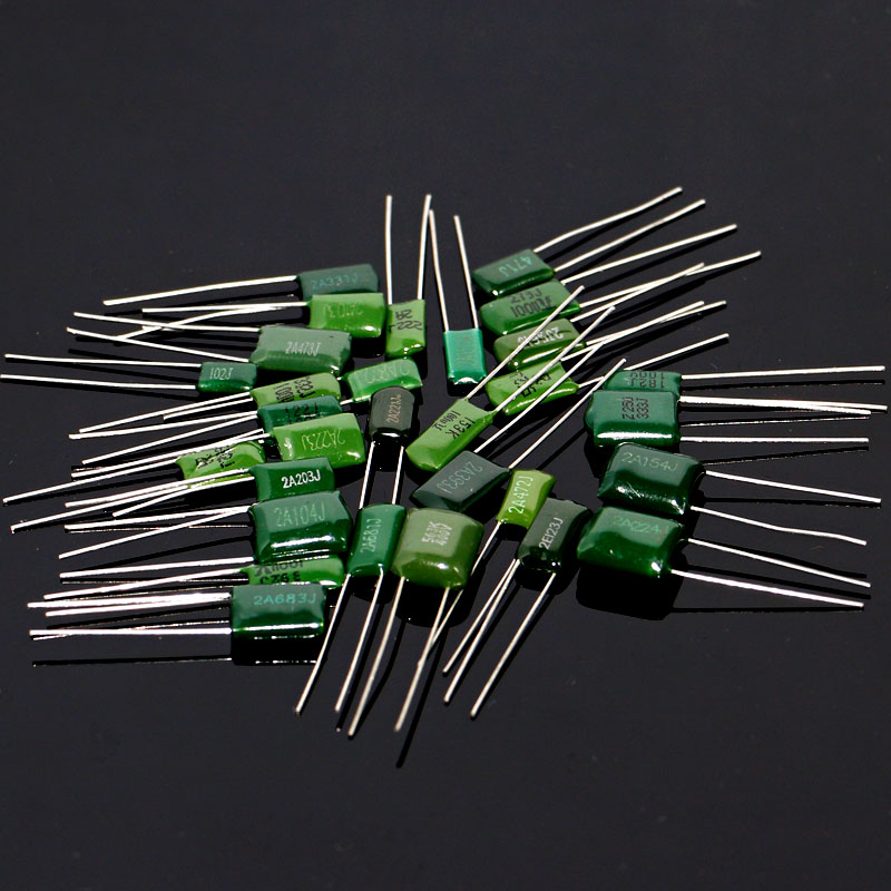 マイラーフィルムコンデンサの品揃えキット,620ピース/ロッ - Capacitor Kit Assortment のレビューと価格